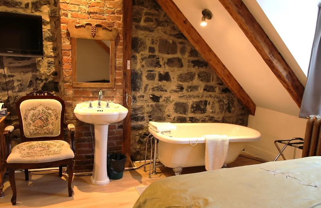 Manoir Sur Le Cap-1