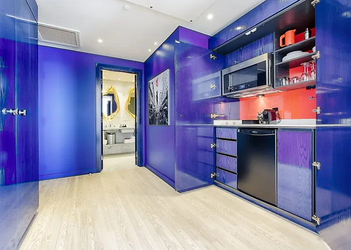 Monsieur Jean - ParticulierHotel Quebec